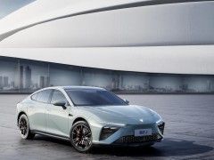 哪吒S獵裝車型官方發圖，即將開始預售！