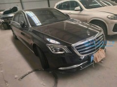 "凱迪拉克2025款CT5外官大升級，四幅觸摸設計，搭配V8發動機！