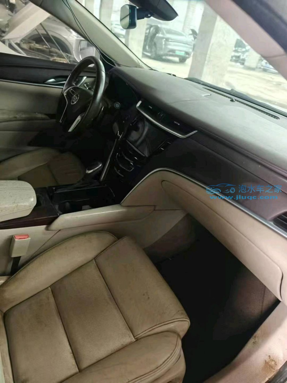 15年凱迪拉克XTS