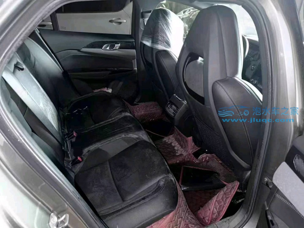 21年領(lǐng)克03