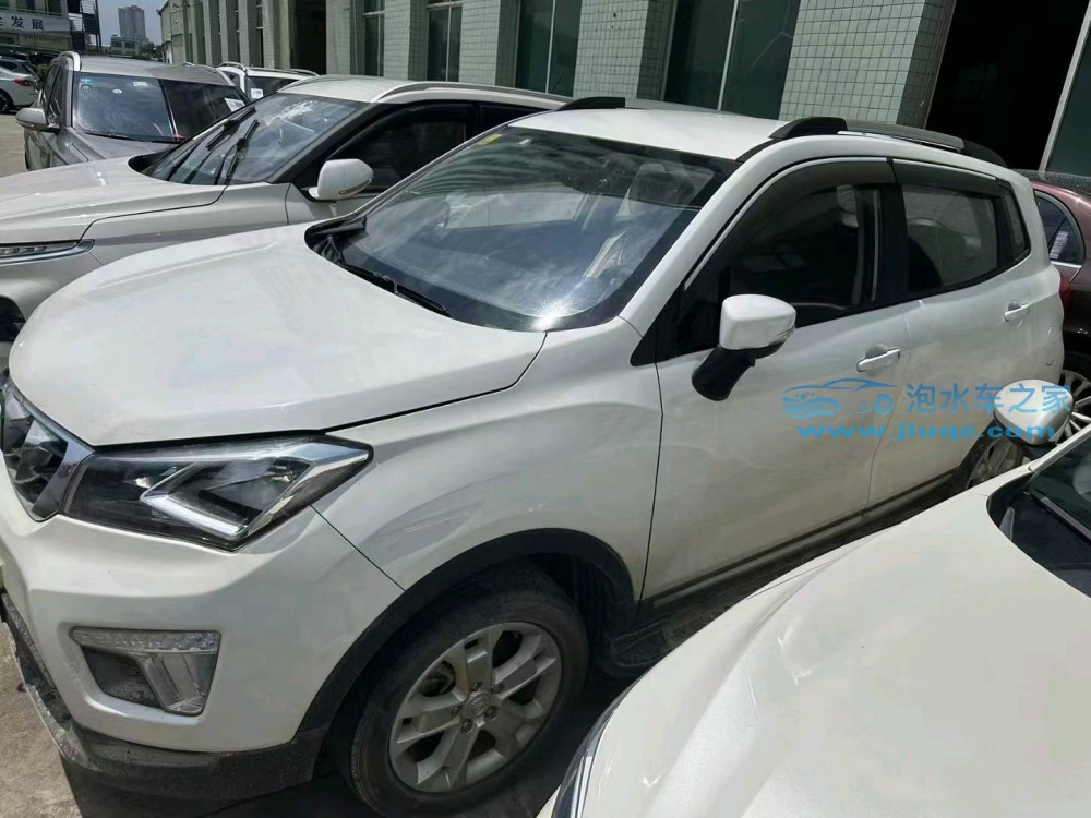 16年長安長安CS15