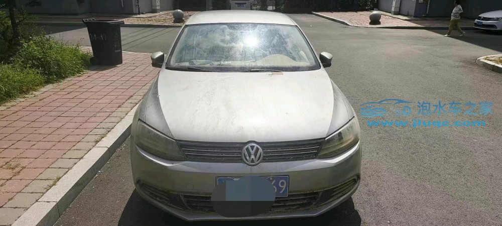 14年大眾速騰泡水車