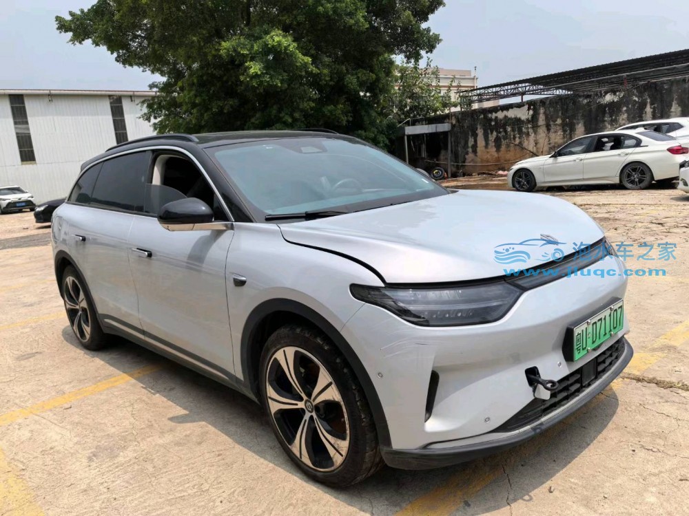 22年零跑汽車C11