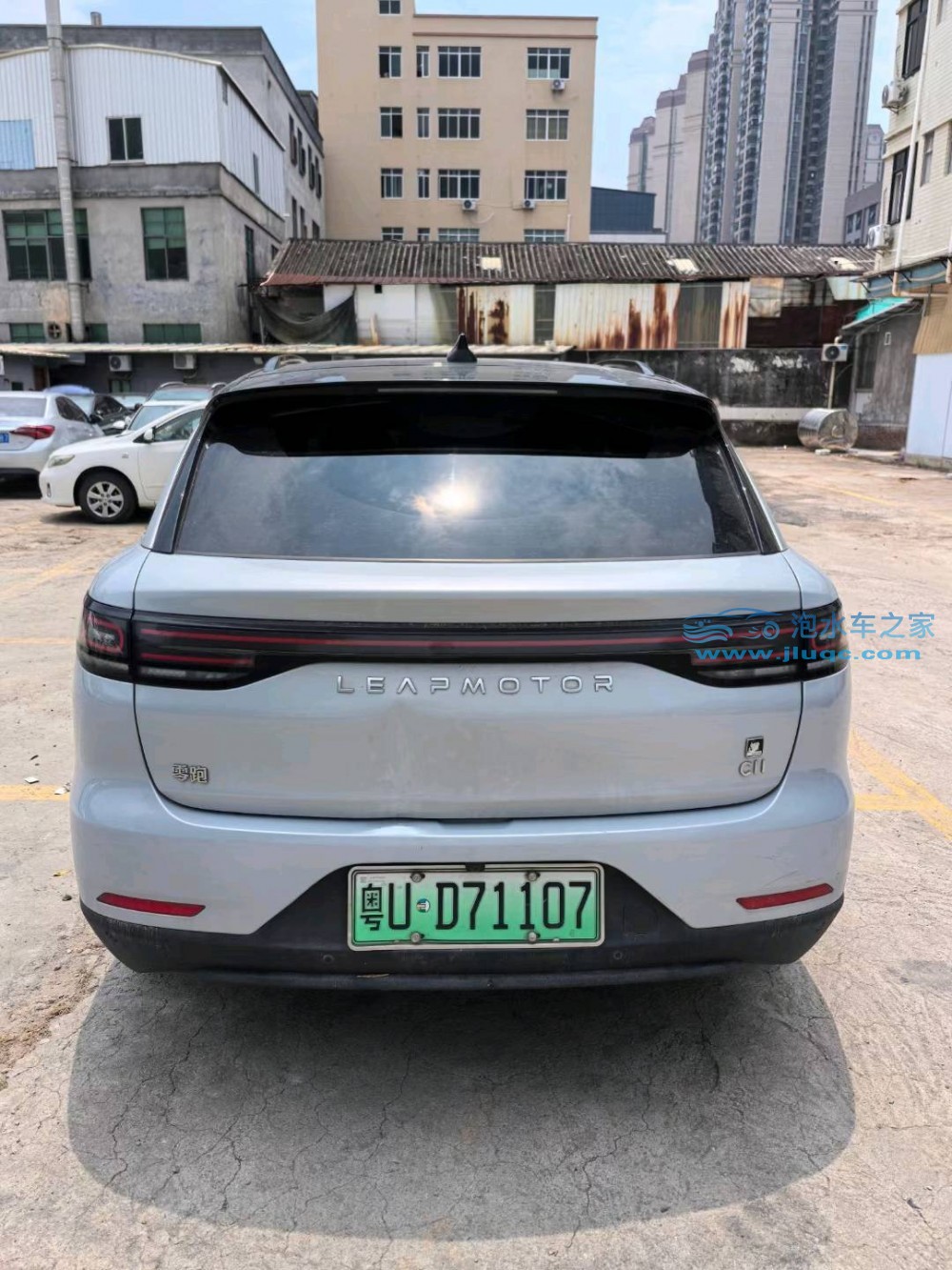 22年零跑汽車C11