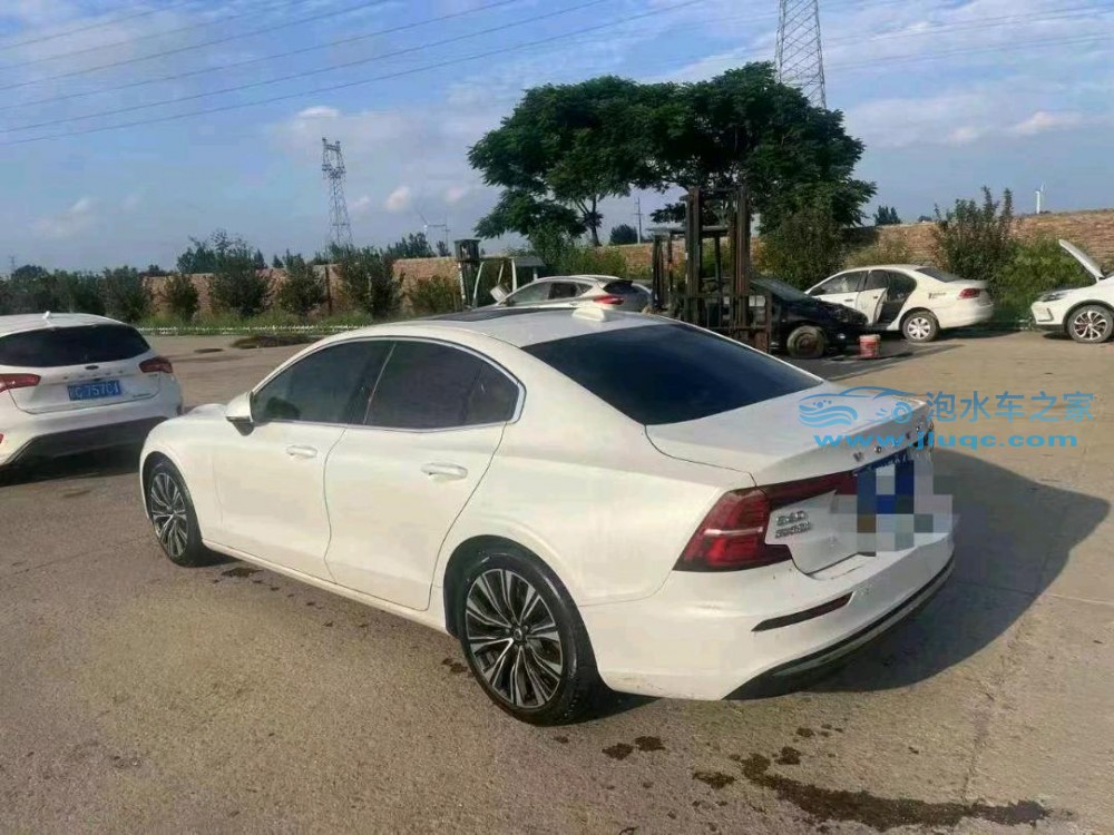 22年沃爾沃S60L