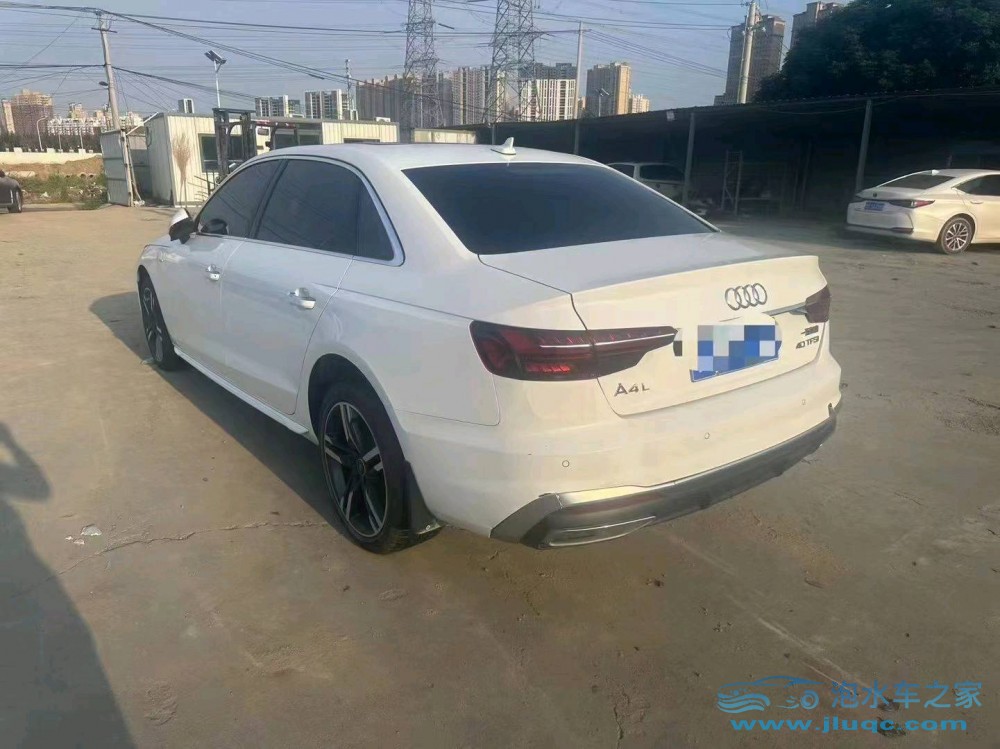 22年奧迪A4L