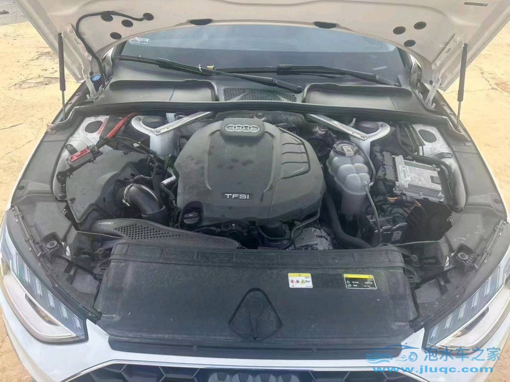 22年奧迪A4L