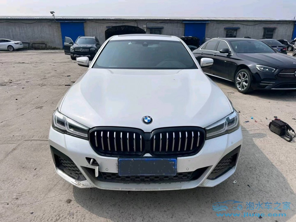 21年寶馬5系泡水車