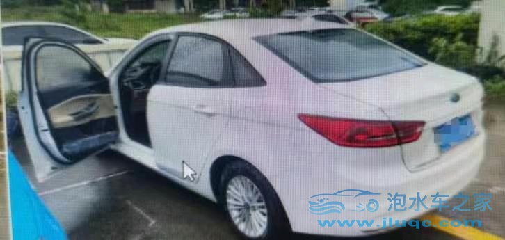 17年福特福睿斯