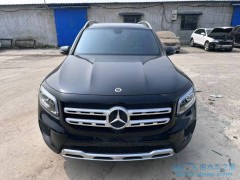 2025款特斯拉modely、貫穿式尾燈、全新Logo