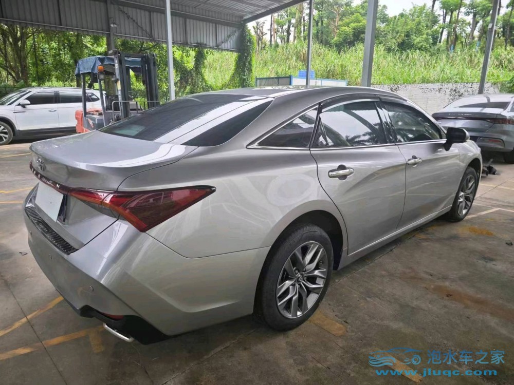 21年豐田亞洲龍