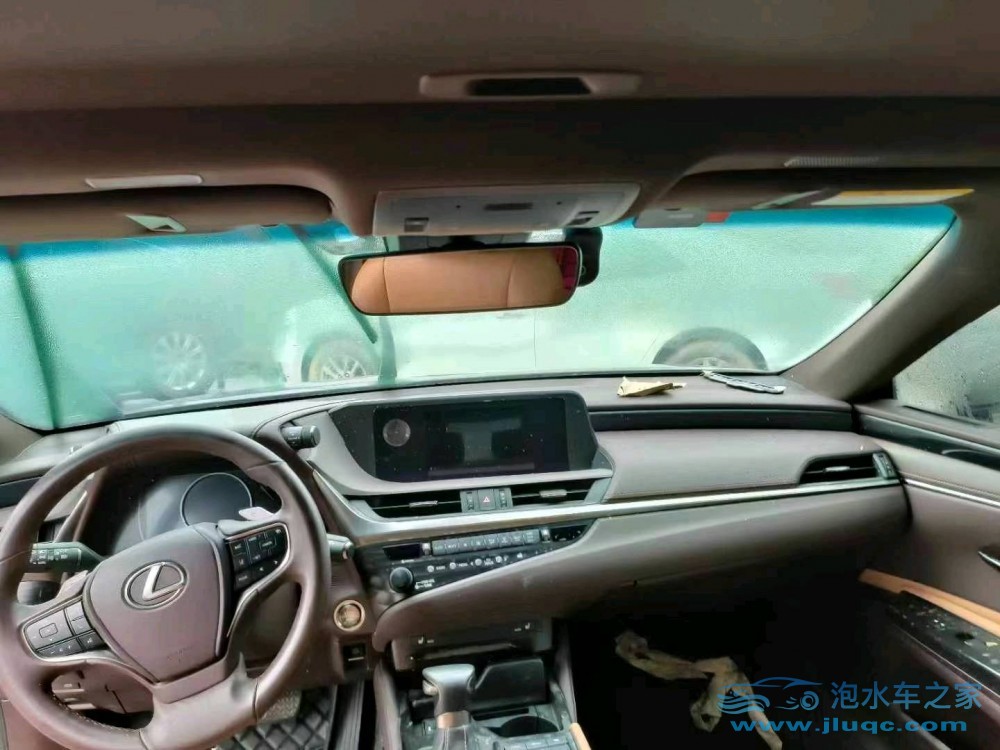 19年雷克薩斯ES