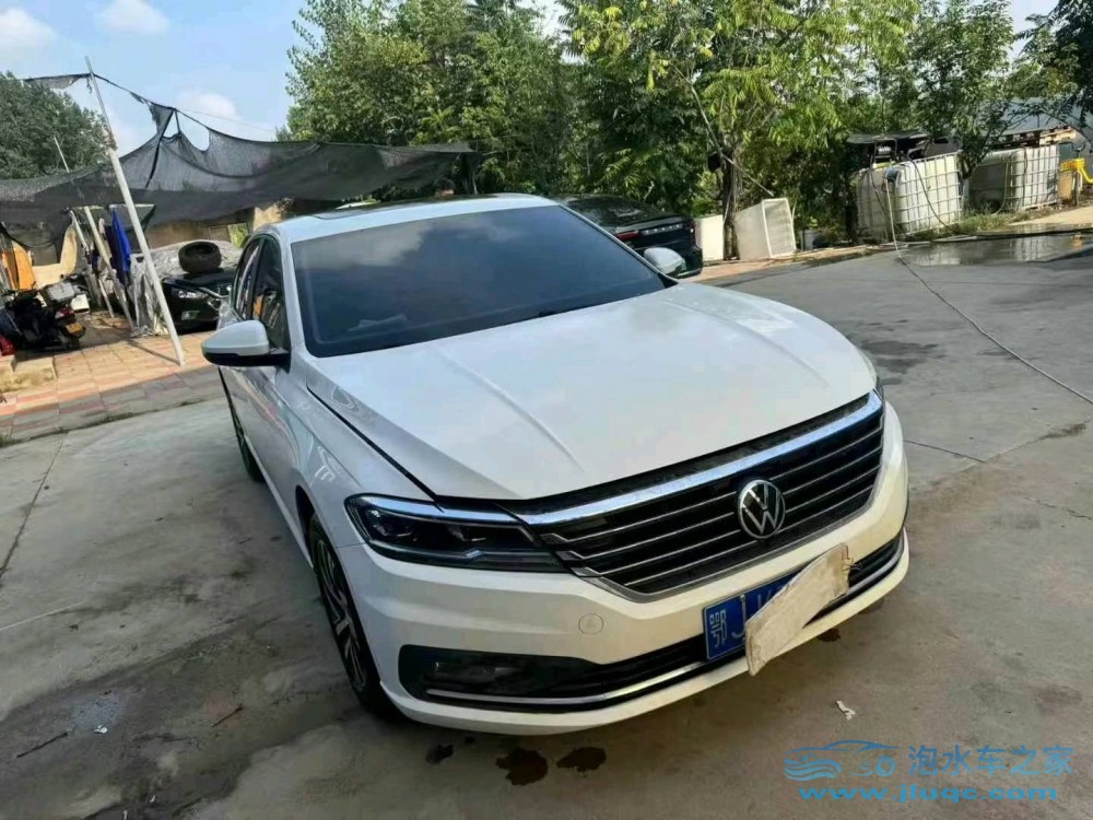 22年大眾朗逸泡水車