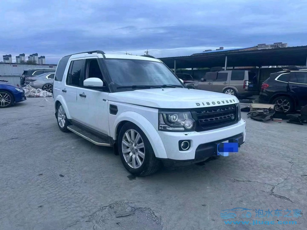 16年路虎發現4泡水車