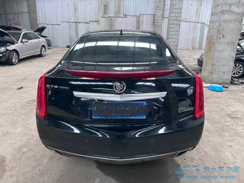 14年凱迪拉克XTS