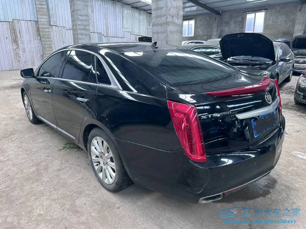 14年凱迪拉克XTS