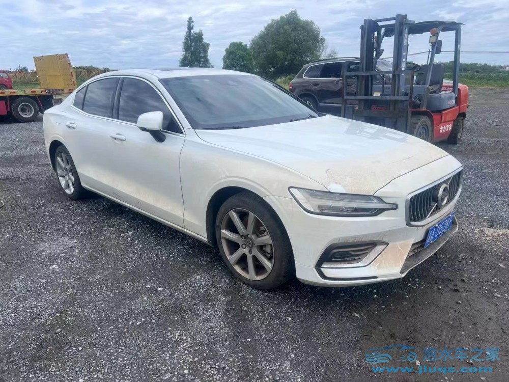 21年沃爾沃S60L