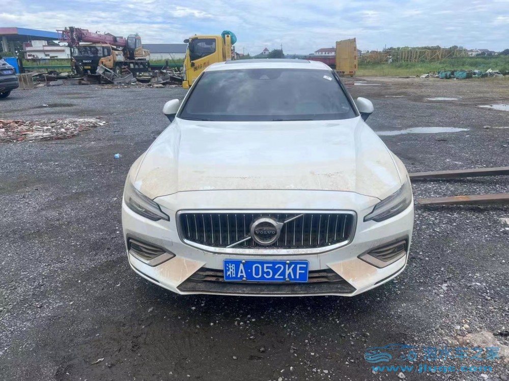 21年沃爾沃S60L泡水車