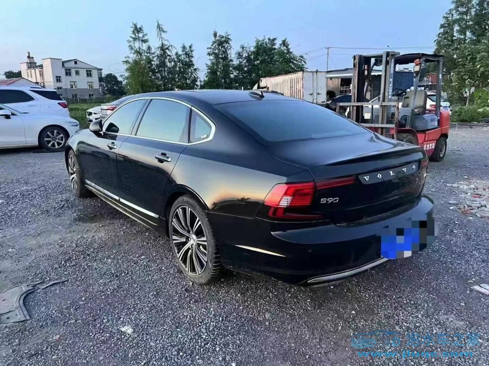21年沃爾沃S90