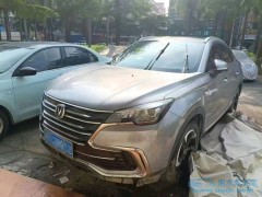 2024款現代庫斯途新增隱藏式日行燈、智能迎賓燈，電動調節以及座椅通風和加熱功能