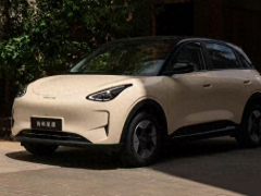 微笑前臉吉利星愿小型純電動車又一新車三季度上市