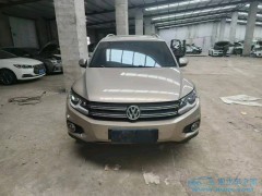 泡水車天窗漏雨怎么辦，解決泡水車天窗漏雨難題！