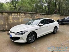 賓利2026年電馭未來：首款純電動車型震撼發布