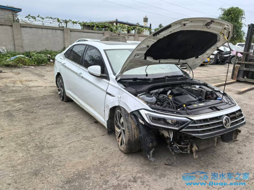 車子淌水只要沒熄火就沒事嗎？-泡水車