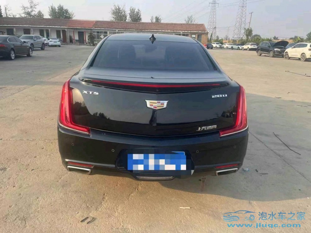 18年凱迪拉克XTS