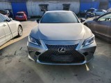 20年雷克薩斯ES
