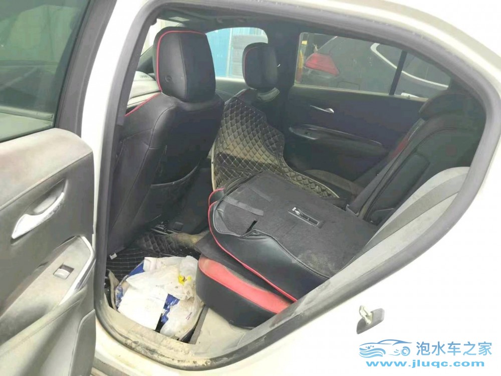 20年凱迪拉克XT4