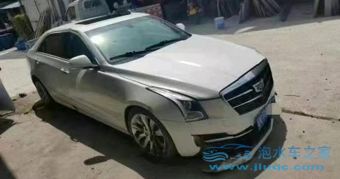 17年凱迪拉克ATS泡水車