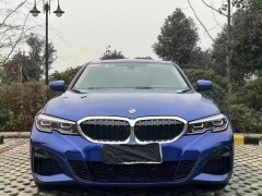 車內積水清理費用解析：多因素影響下的價格差異 車內積水清理要500元嗎？