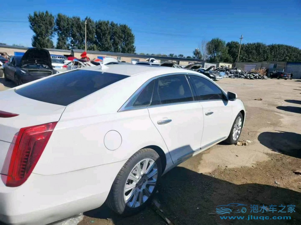 15年凱迪拉克XTS