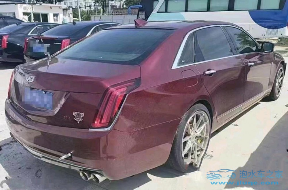 16年凱迪拉克CT6