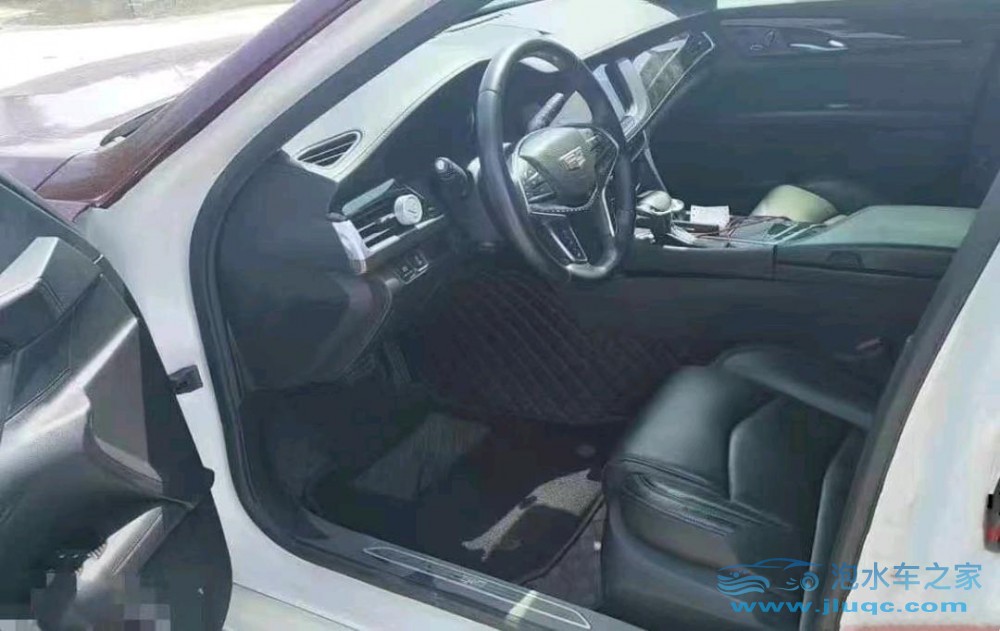 16年凱迪拉克CT6