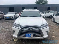 暴雨后汽車腳墊下面進水維修價格？