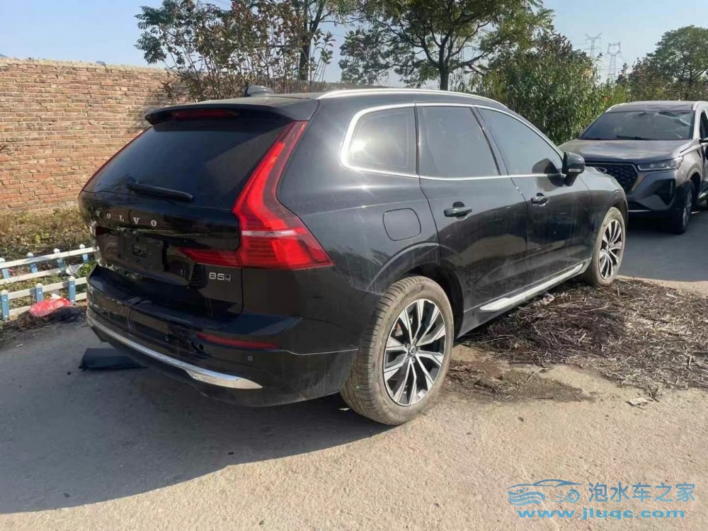 泡水車保險公司怎么賠償：修理還是報廢？-泡水車