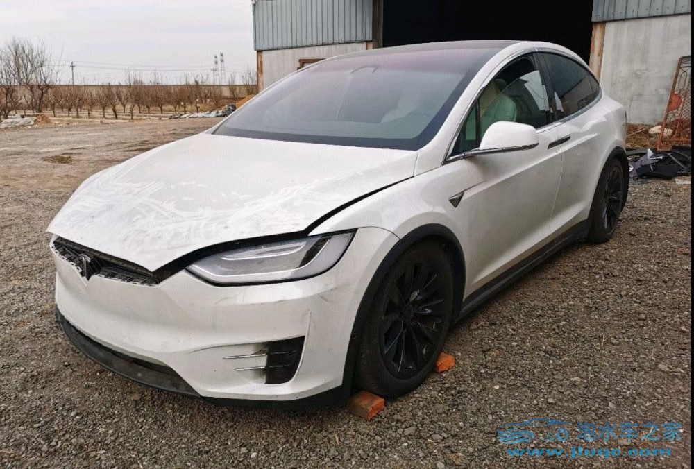 0首付二手泡水車能買嗎？二手泡水車慎購須知-泡水車