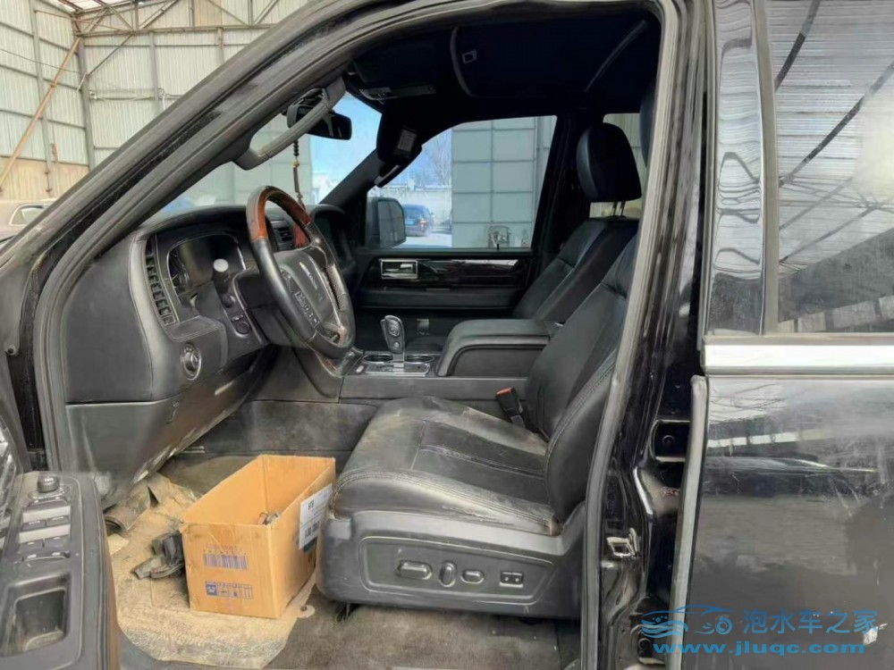 明知是泡水車(chē)，為何還有人買(mǎi)？揭秘背后的五大動(dòng)機(jī)-購(gòu)買(mǎi)泡水車(chē)