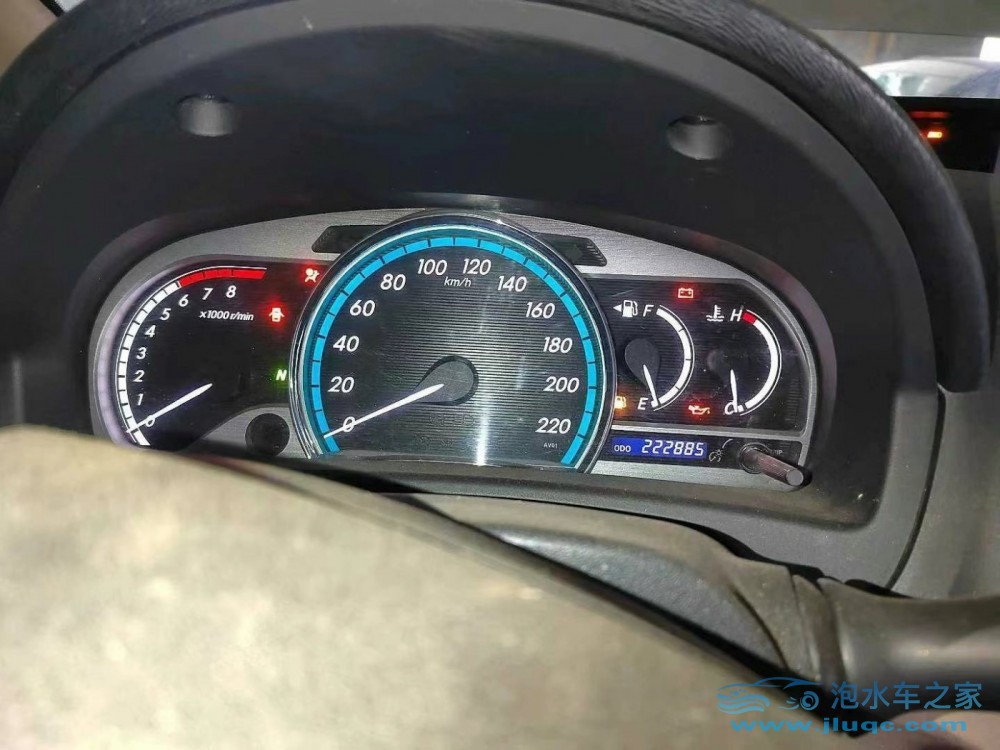 泡水車便宜多少？一般什么價(jià)格？-泡水車