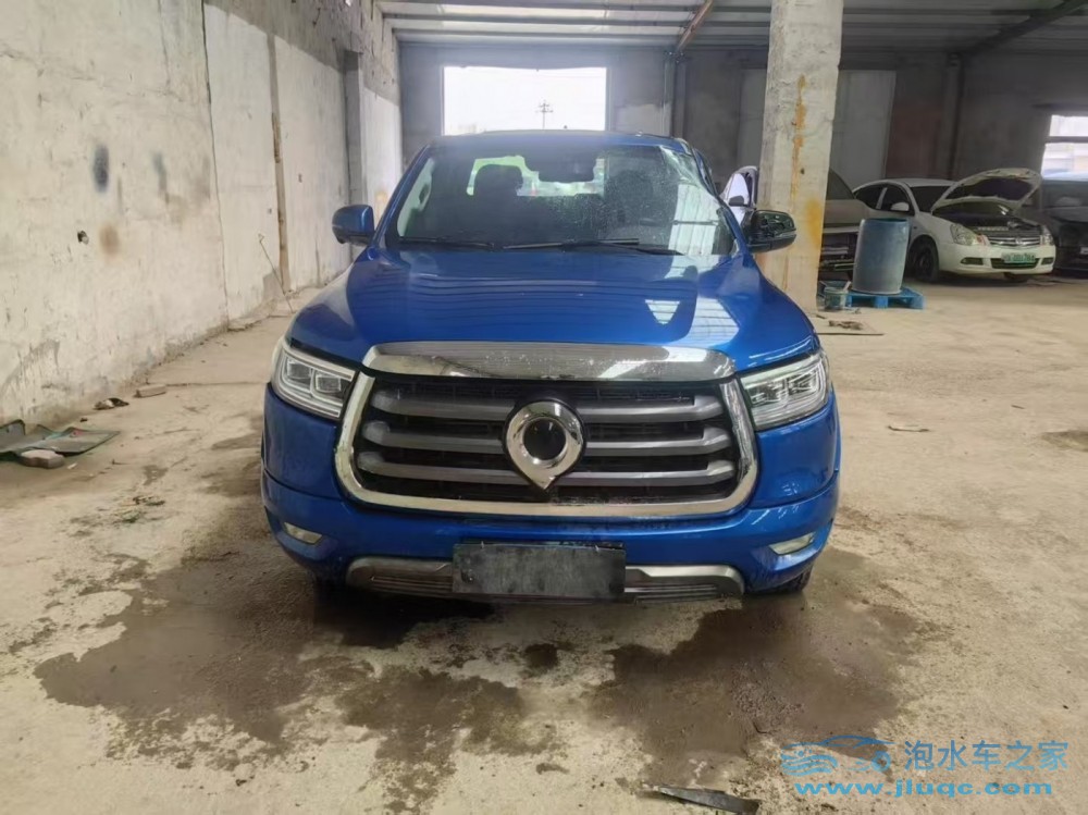 泡水車(chē)保險(xiǎn)怎么處理？買(mǎi)保險(xiǎn)前先弄清這幾點(diǎn)！-泡水車(chē)保險(xiǎn)