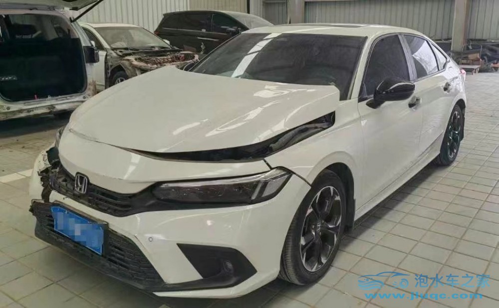 怎么辨別泡水車？教你幾招輕松識別-泡水車