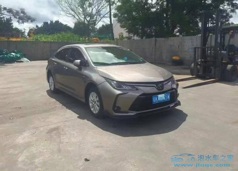 泡水車(chē)電路系統(tǒng)怎么保養(yǎng)？-泡水車(chē)保養(yǎng)