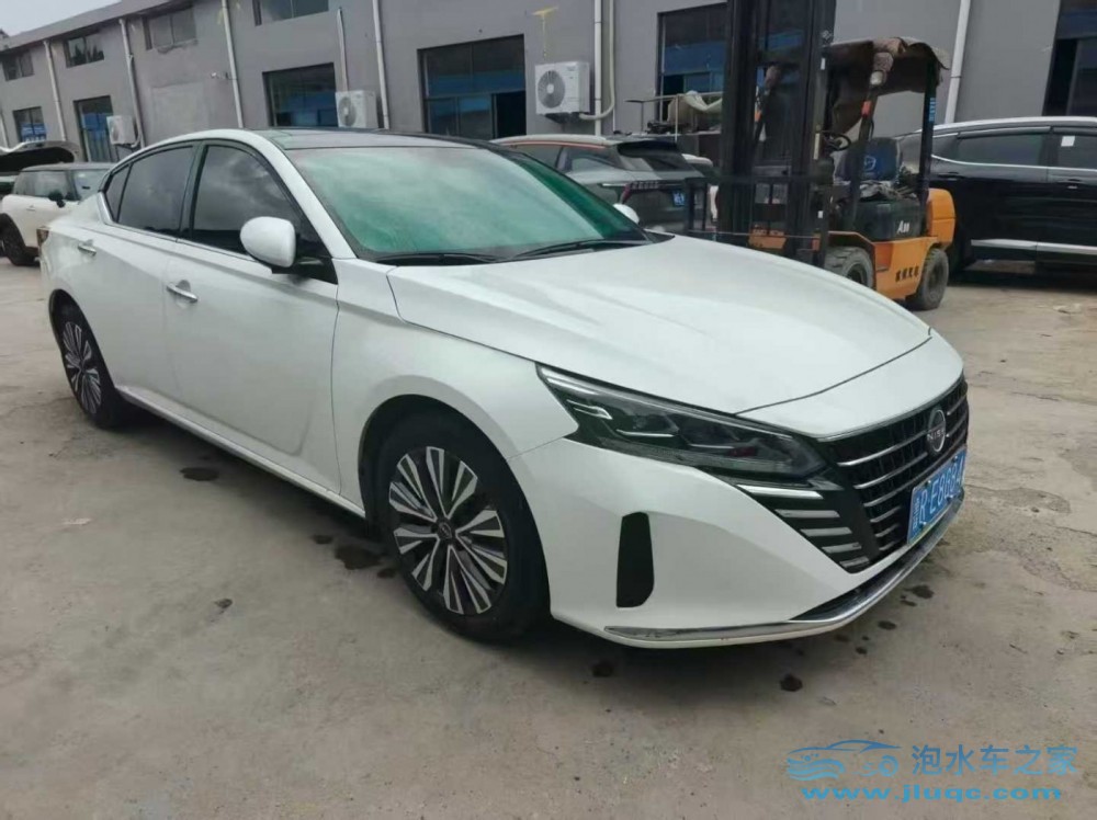 從哪里購買安全可靠的泡水車？-購買泡水車