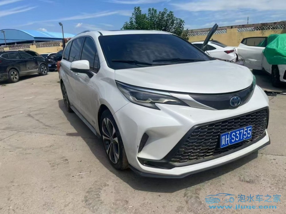 二級(jí)泡水車有維修價(jià)值嗎？關(guān)鍵看受損部位與維修預(yù)算-泡水車維修