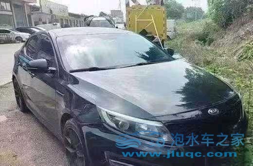 16年起亞K5泡水車(chē)