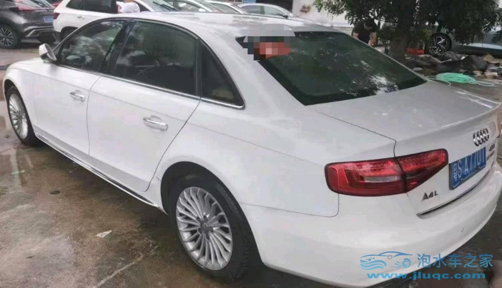 16年奧迪A4L