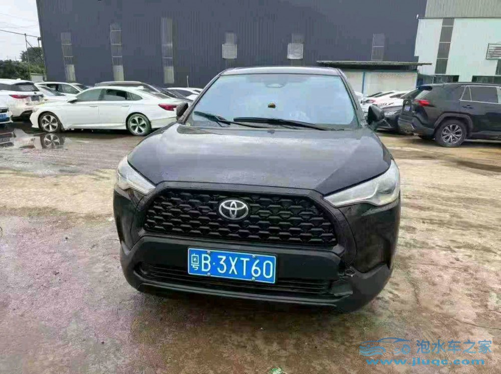 24年豐田銳放泡水車