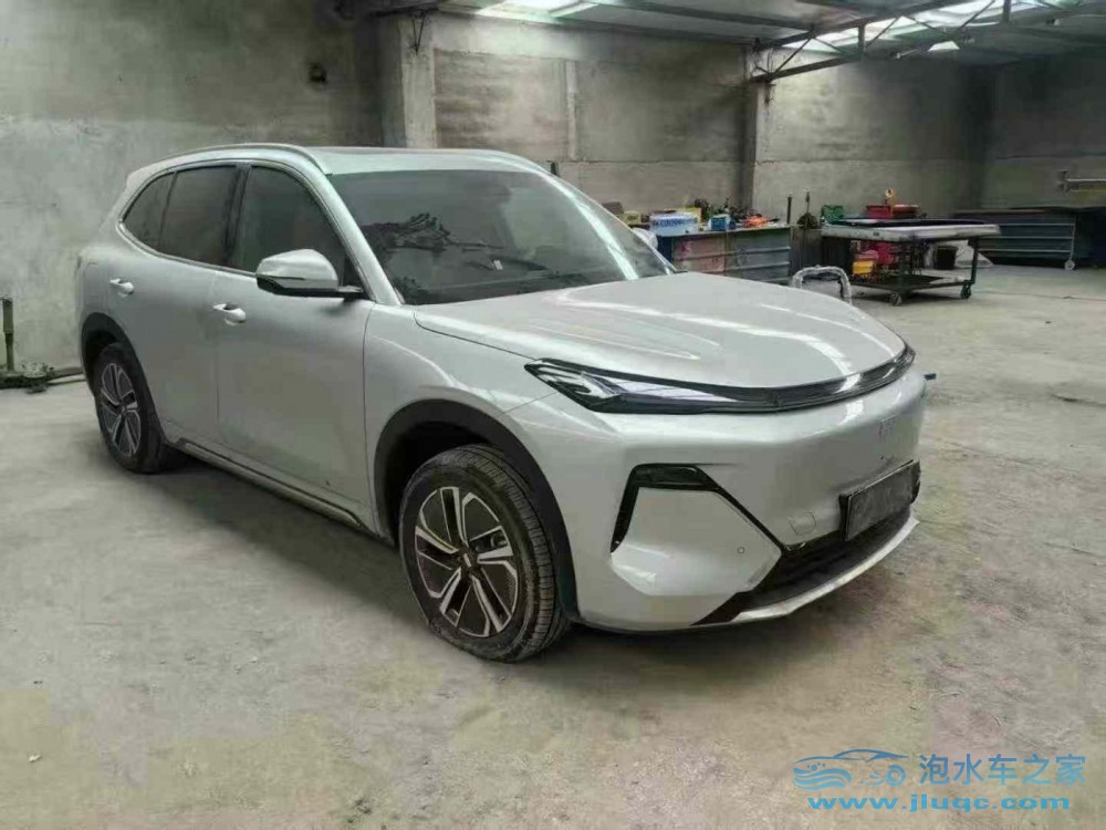 泡水車修好能開多久？關鍵看這三點-泡水車維修